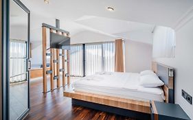 Luxurylifevillas 1-2-3-4